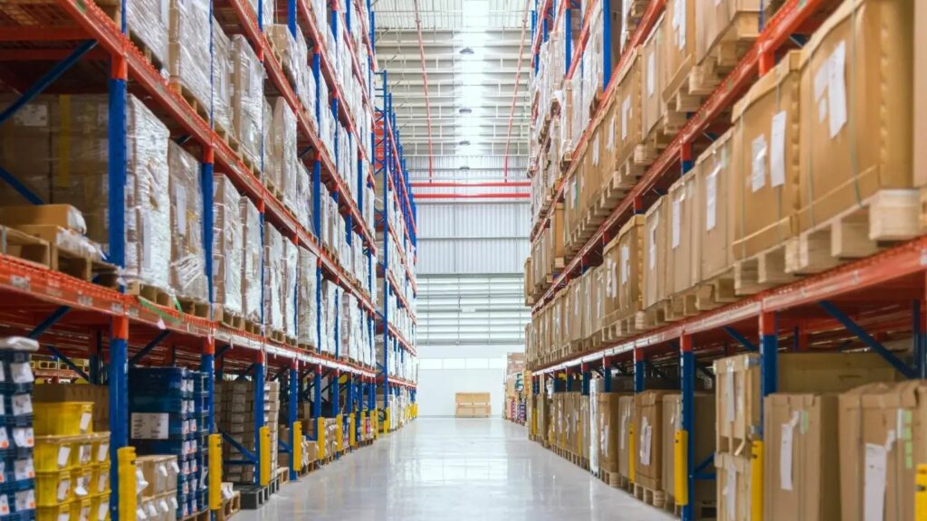 Expand your warehouse capabilities effortlessly with our custom mezzanine solutions, providing additional space to organize inventory and improve workflow.